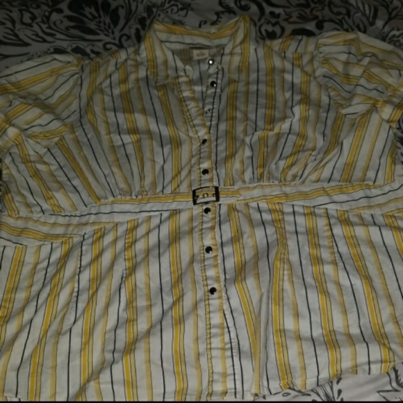 Classy Striped Button Down Top - Picture 1 of 5